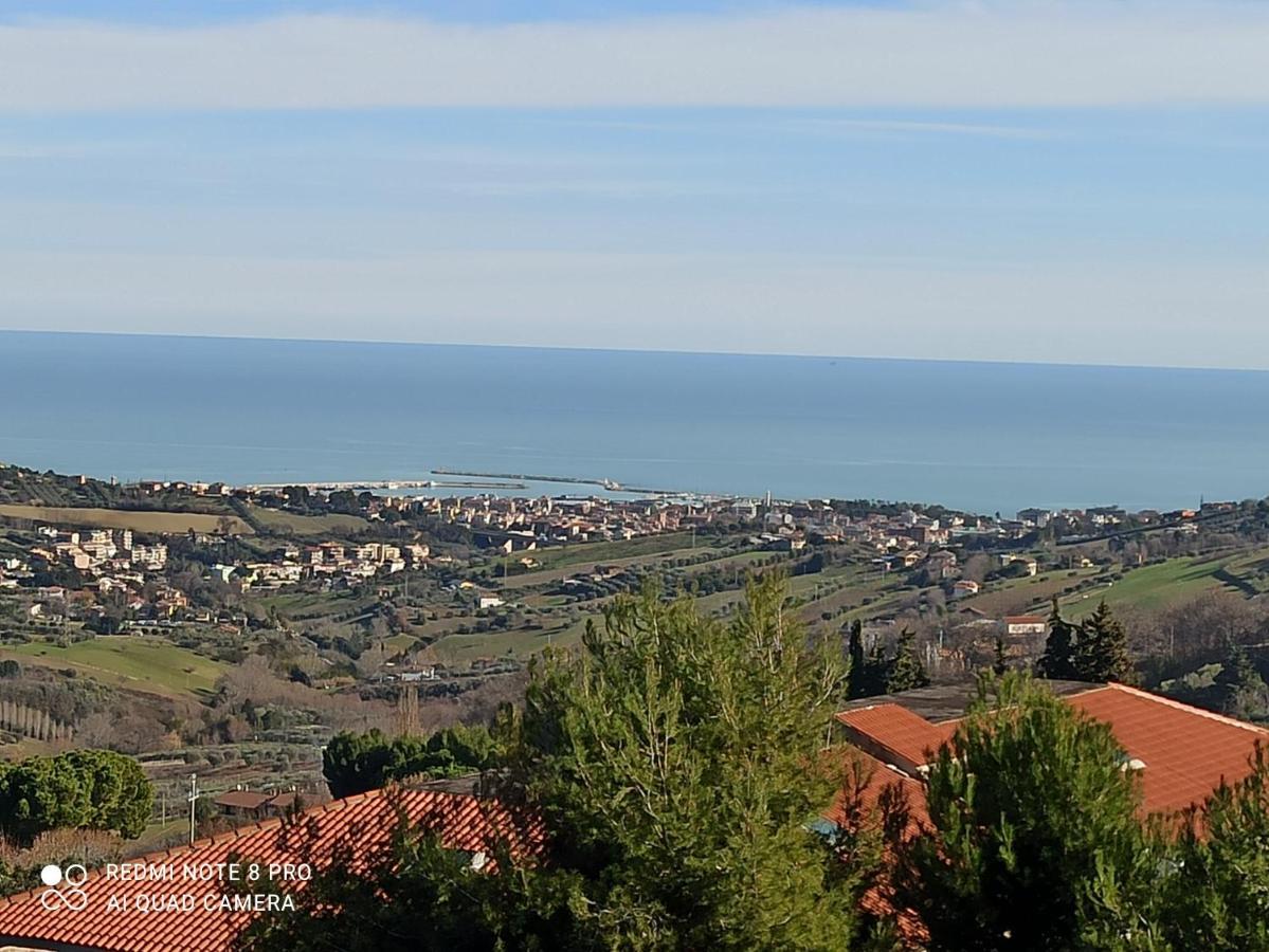 Casolare Azzurro Guest House Acquaviva Picena Exterior foto