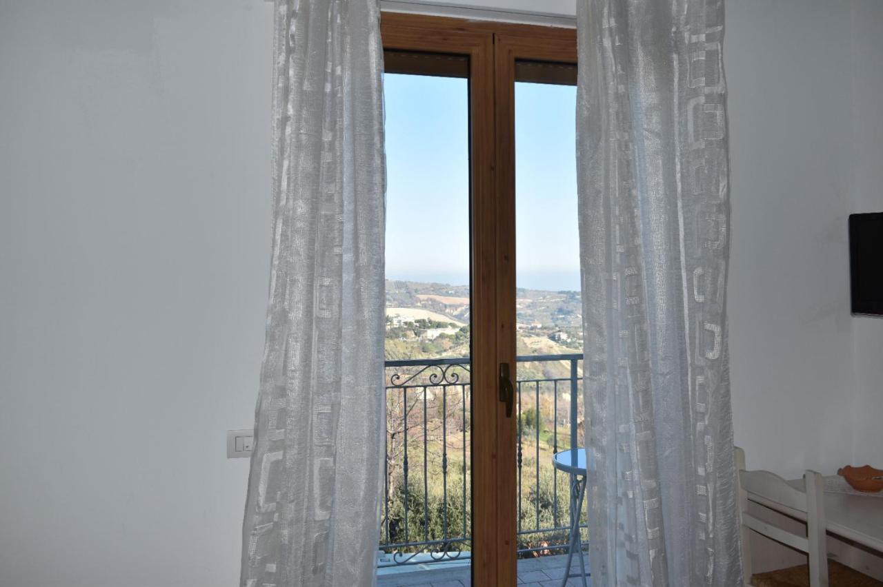 Casolare Azzurro Guest House Acquaviva Picena Exterior foto